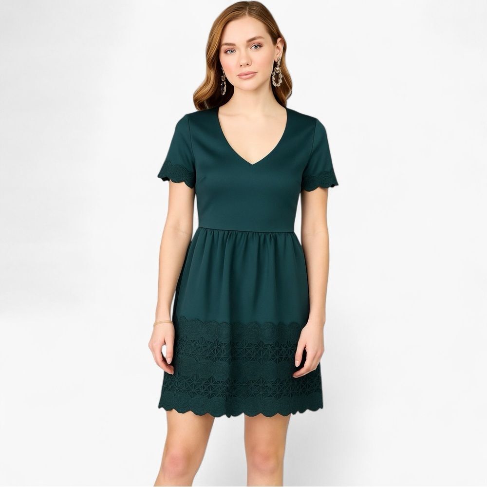 Francesca’s Lace Trim Fit & Flare Mini Dress Teal Green Size S V Neck Scalloped